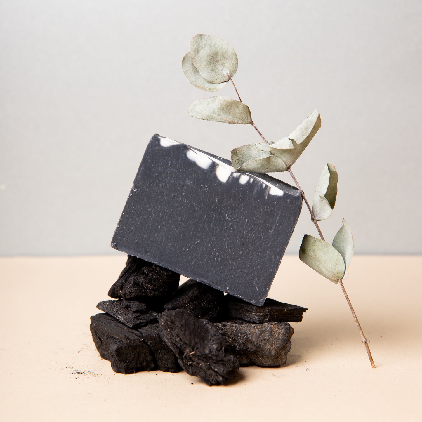 Savon au Charbon Actif ‘’L’or Noir"